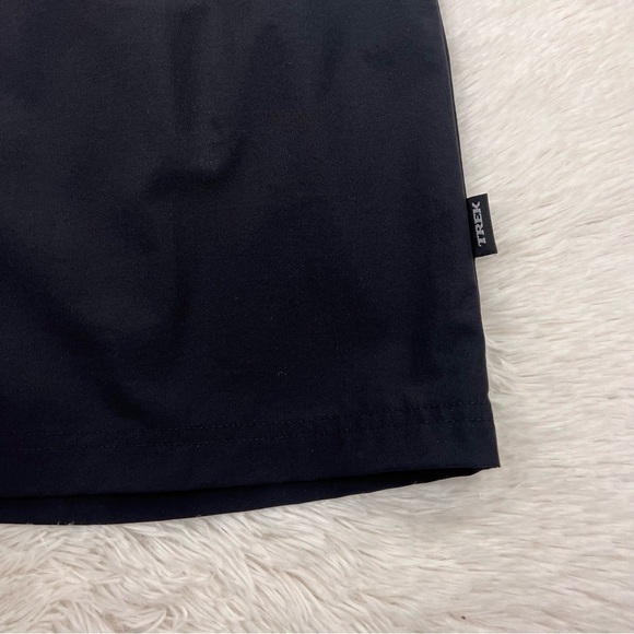 Trek Button Up Nylon Black Shirt Size M - Picture 6 of 9